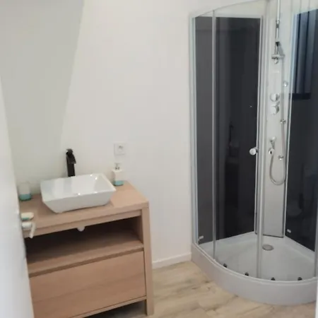 Confortable A L'entree De Sete Lägenhet Frontignan